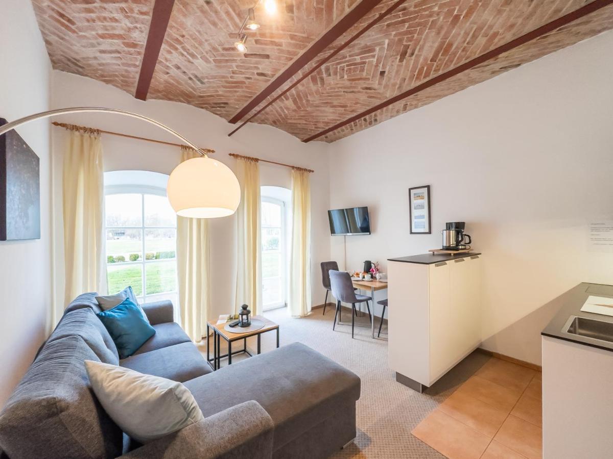 Gut Vorwerk Apartment Загард Екстериор снимка